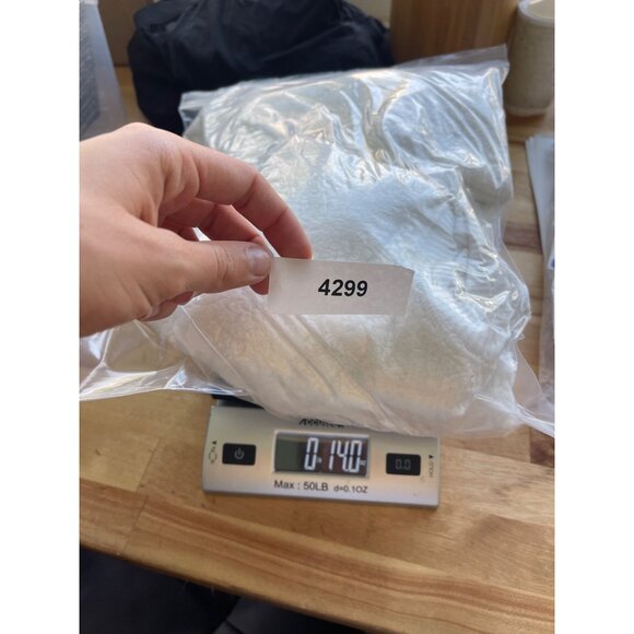 Disneyland Resort Spirit Jersey Womens Size S Sherpa Sweatshirt Fleece Spell Out - Picture 6 of 6